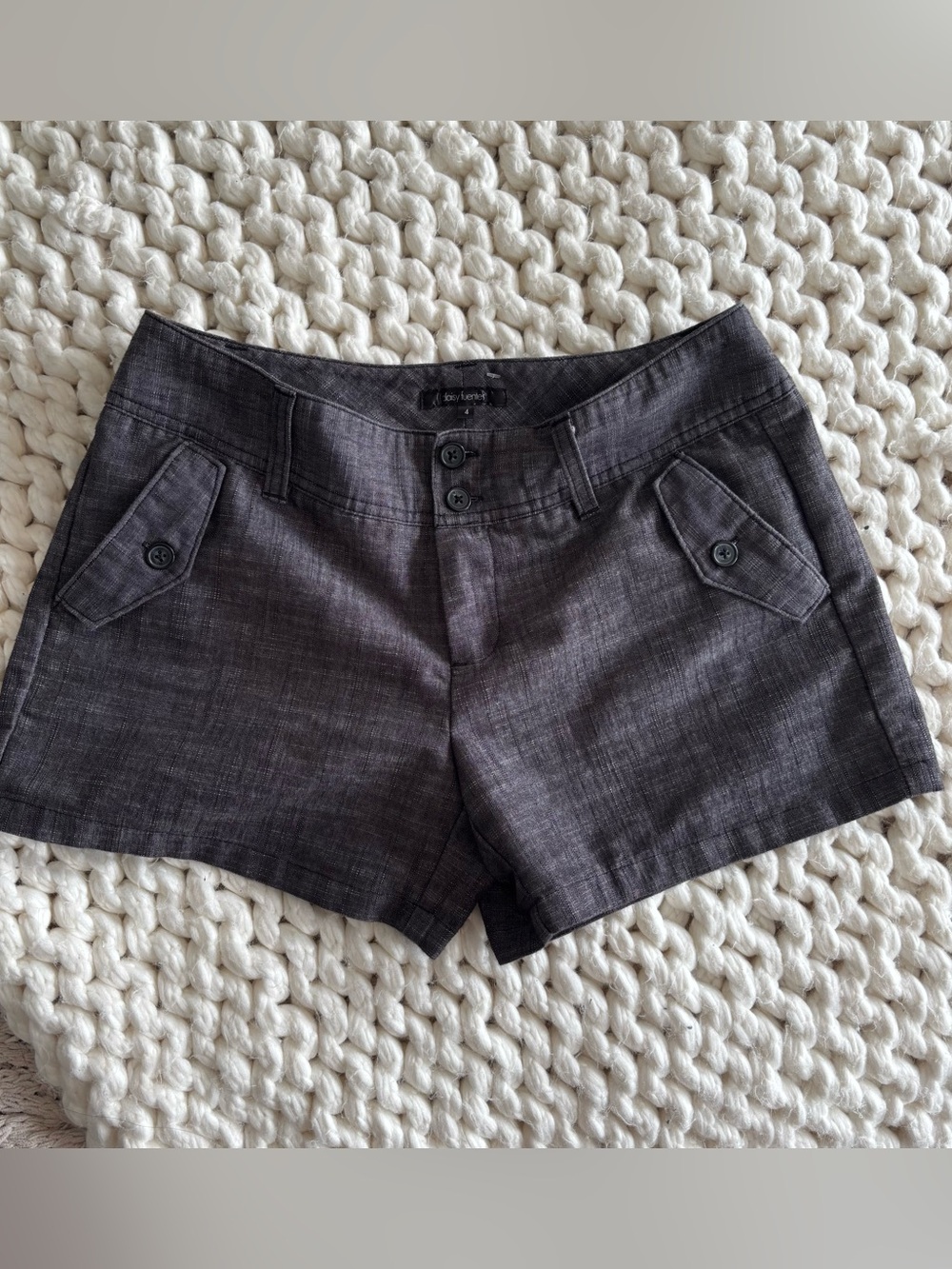 Daisy Fuentes Charcoal Gray Women's Dress Shorts